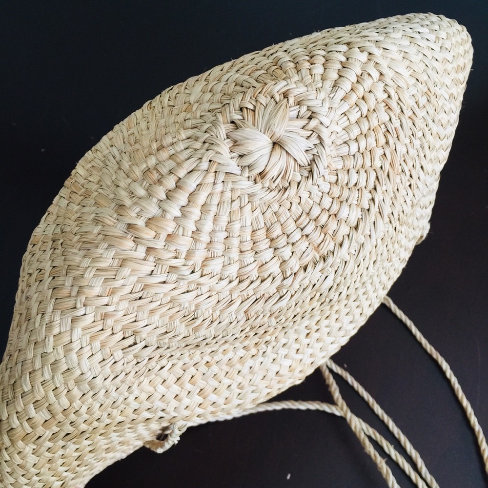 Straw bag, long double-strap, oversized - Picture 5 of 10